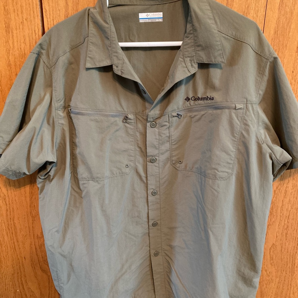Columbia Fishing Outdoor Shirt